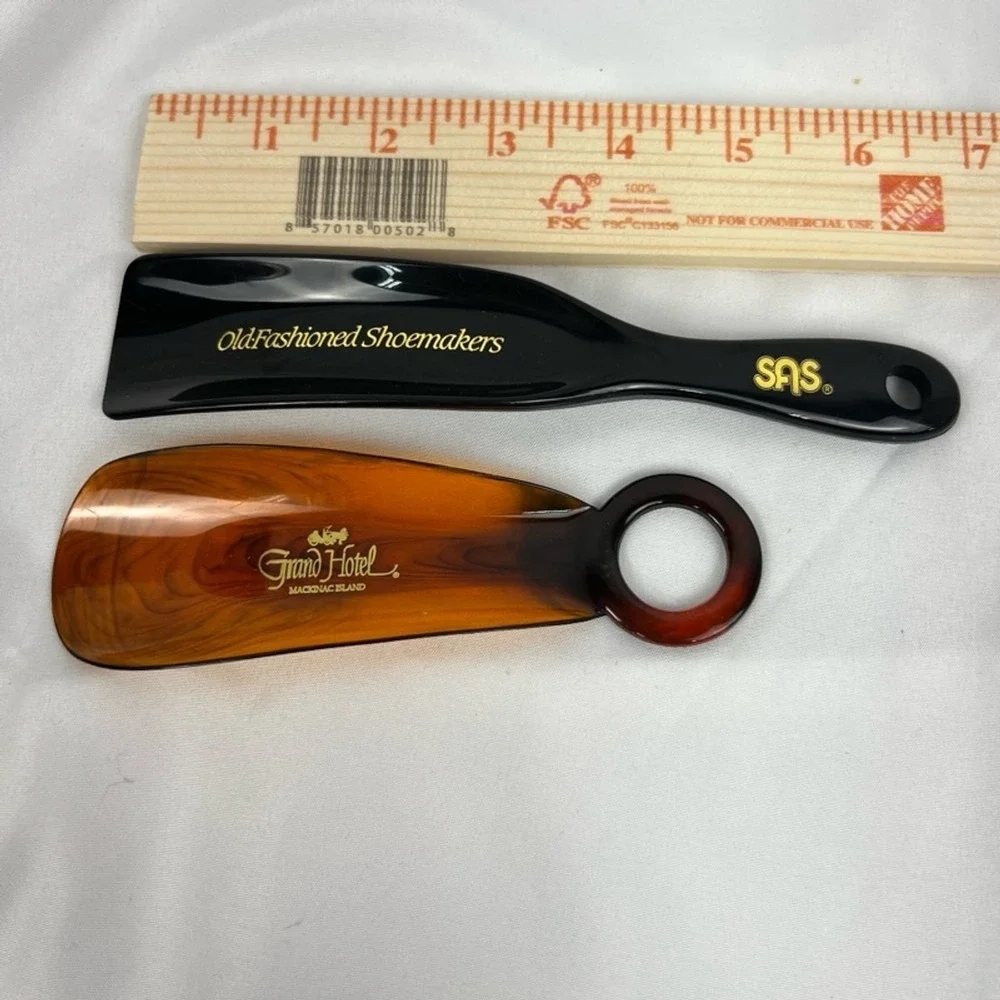 Vintage Shoe Horn Lot of 2‎ Acrylic SAS & Grand Hotel
